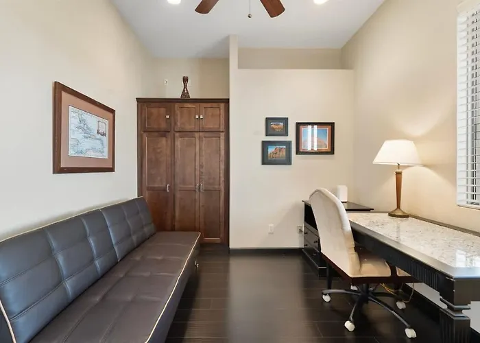 Holiday home Modern 4-br Heated Pool Jacuzzi Grill Mesa